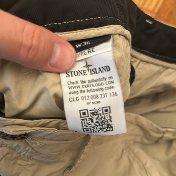 Stone Island Beige Cargo Shorts - Picture 6 of 7